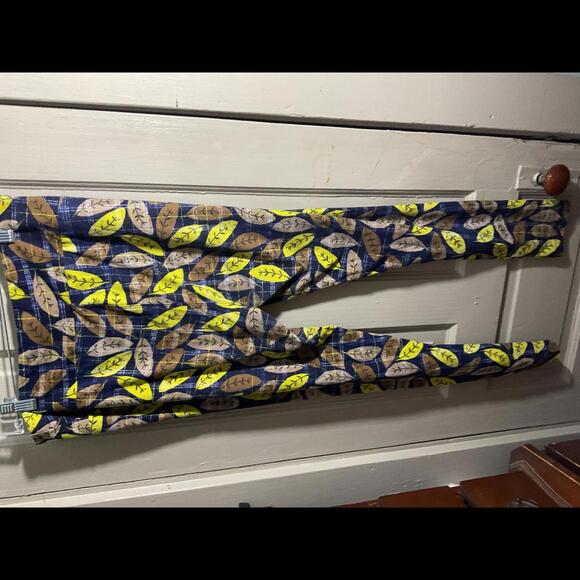 LulaRoe Vibrant Leaf Print Leggings TC - Picture 7 of 9
